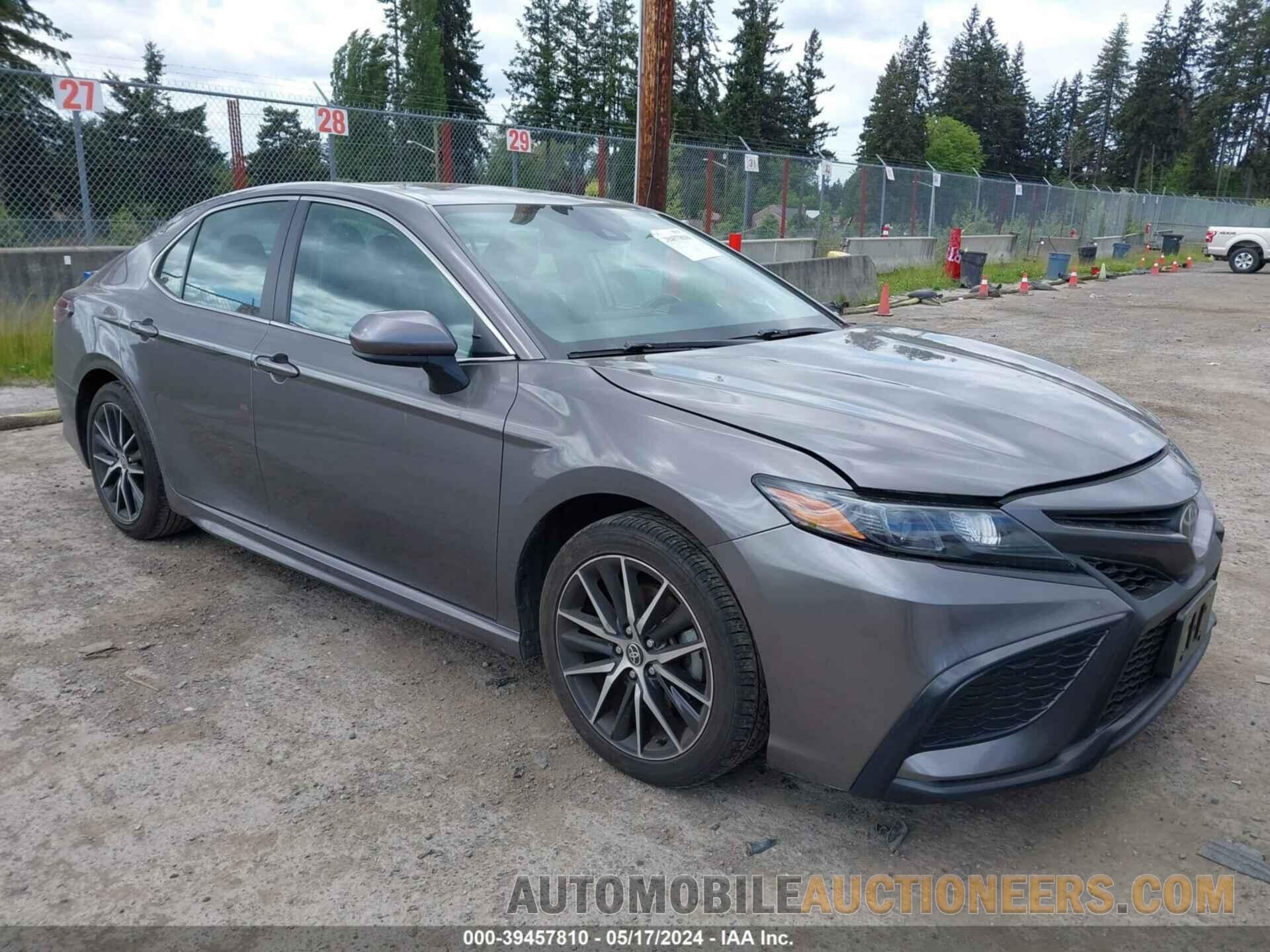 4T1G11AK0MU521764 TOYOTA CAMRY 2021