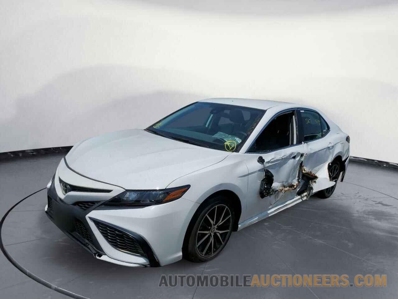 4T1G11AK0MU522350 TOYOTA CAMRY 2021