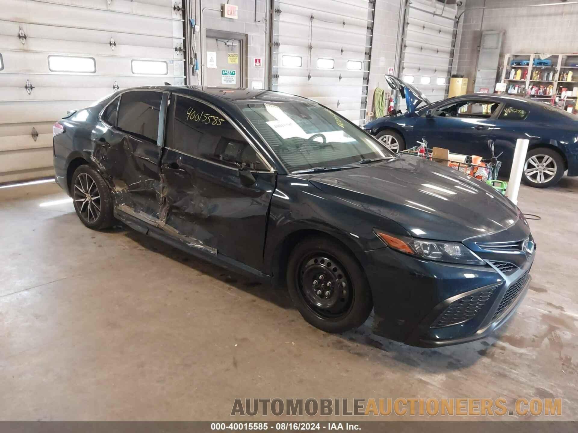 4T1G11AK0MU523238 TOYOTA CAMRY 2021