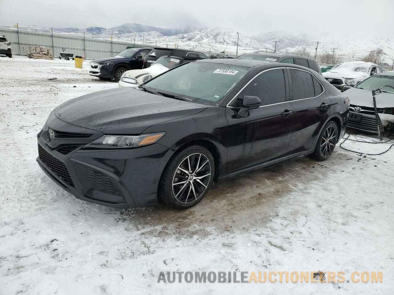 4T1G11AK0MU523417 TOYOTA CAMRY 2021