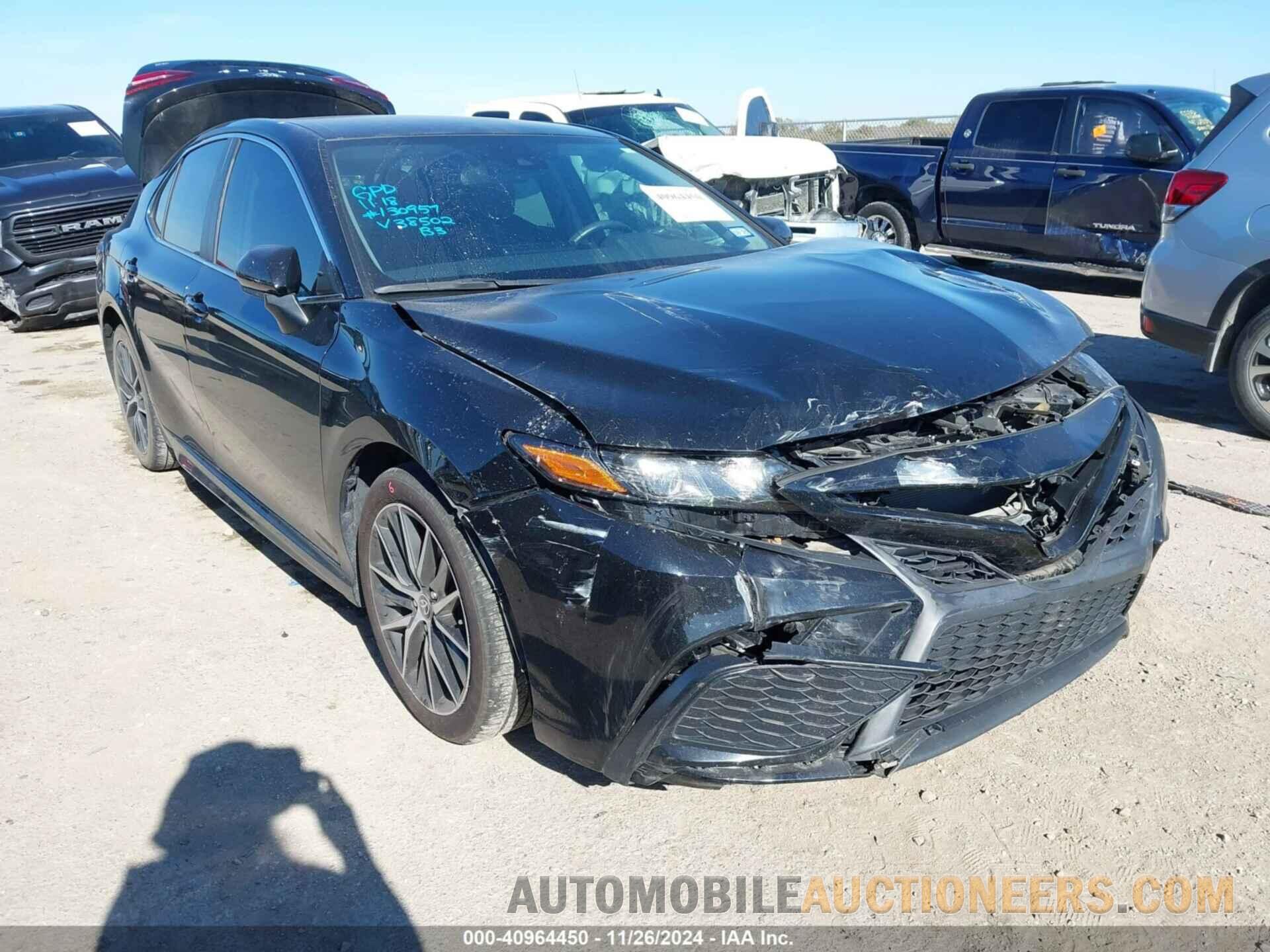 4T1G11AK0MU538502 TOYOTA CAMRY 2021