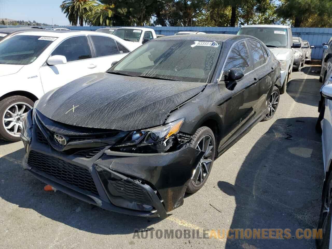 4T1G11AK0MU539357 TOYOTA CAMRY 2021