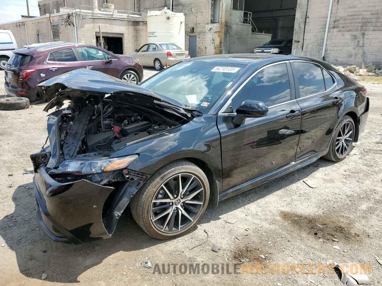 4T1G11AK0MU544557 TOYOTA CAMRY 2021