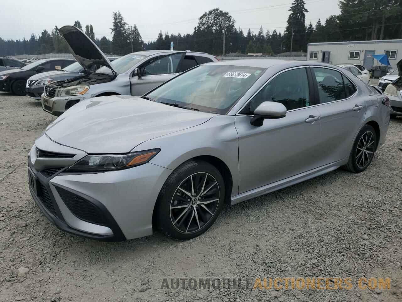 4T1G11AK0MU553596 TOYOTA CAMRY 2021