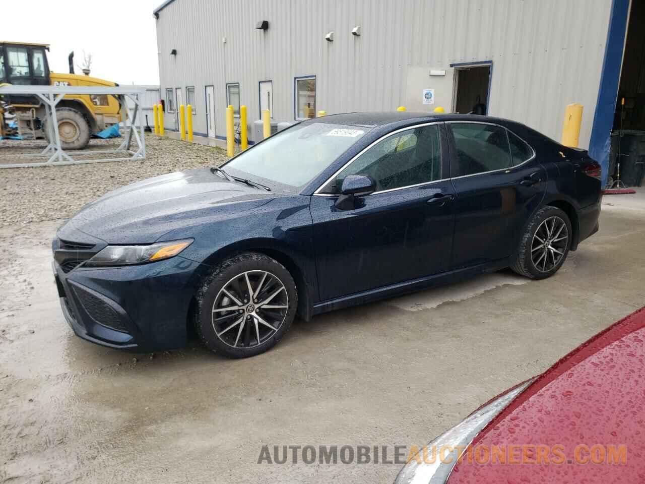 4T1G11AK0MU571631 TOYOTA CAMRY 2021