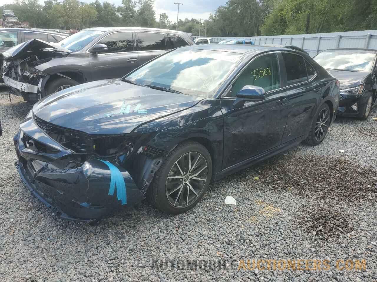 4T1G11AK0MU579163 TOYOTA CAMRY 2021