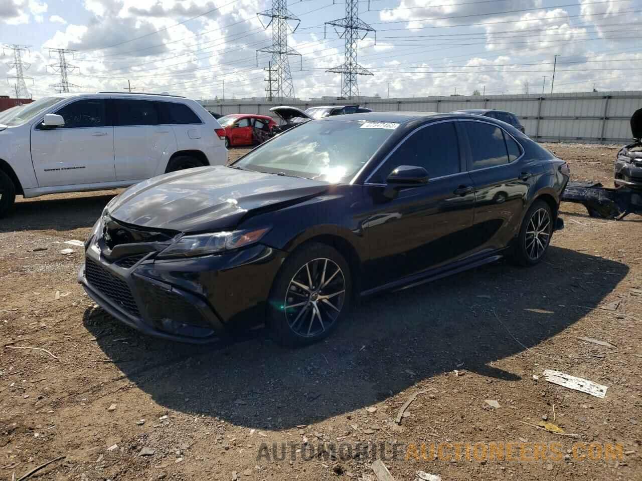 4T1G11AK0MU588090 TOYOTA CAMRY 2021