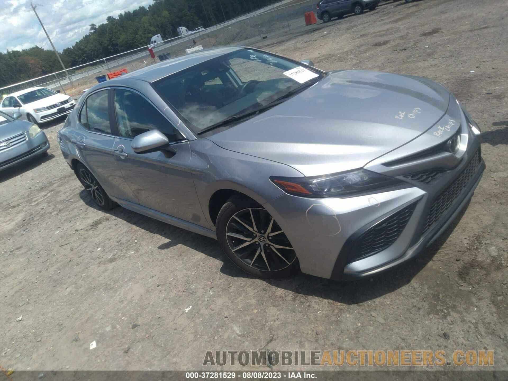 4T1G11AK0MU608094 TOYOTA CAMRY 2021