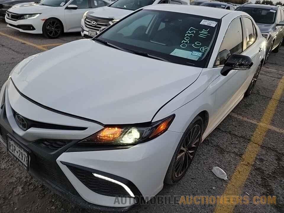 4T1G11AK0NU030337 Toyota Camry 2022