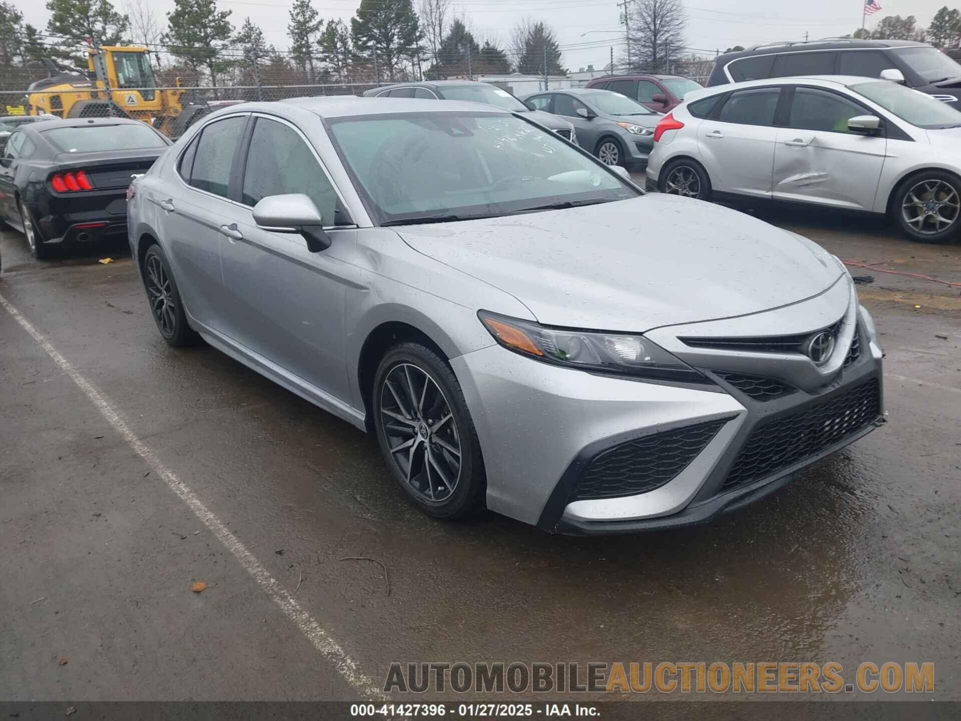 4T1G11AK0NU038289 TOYOTA CAMRY 2022