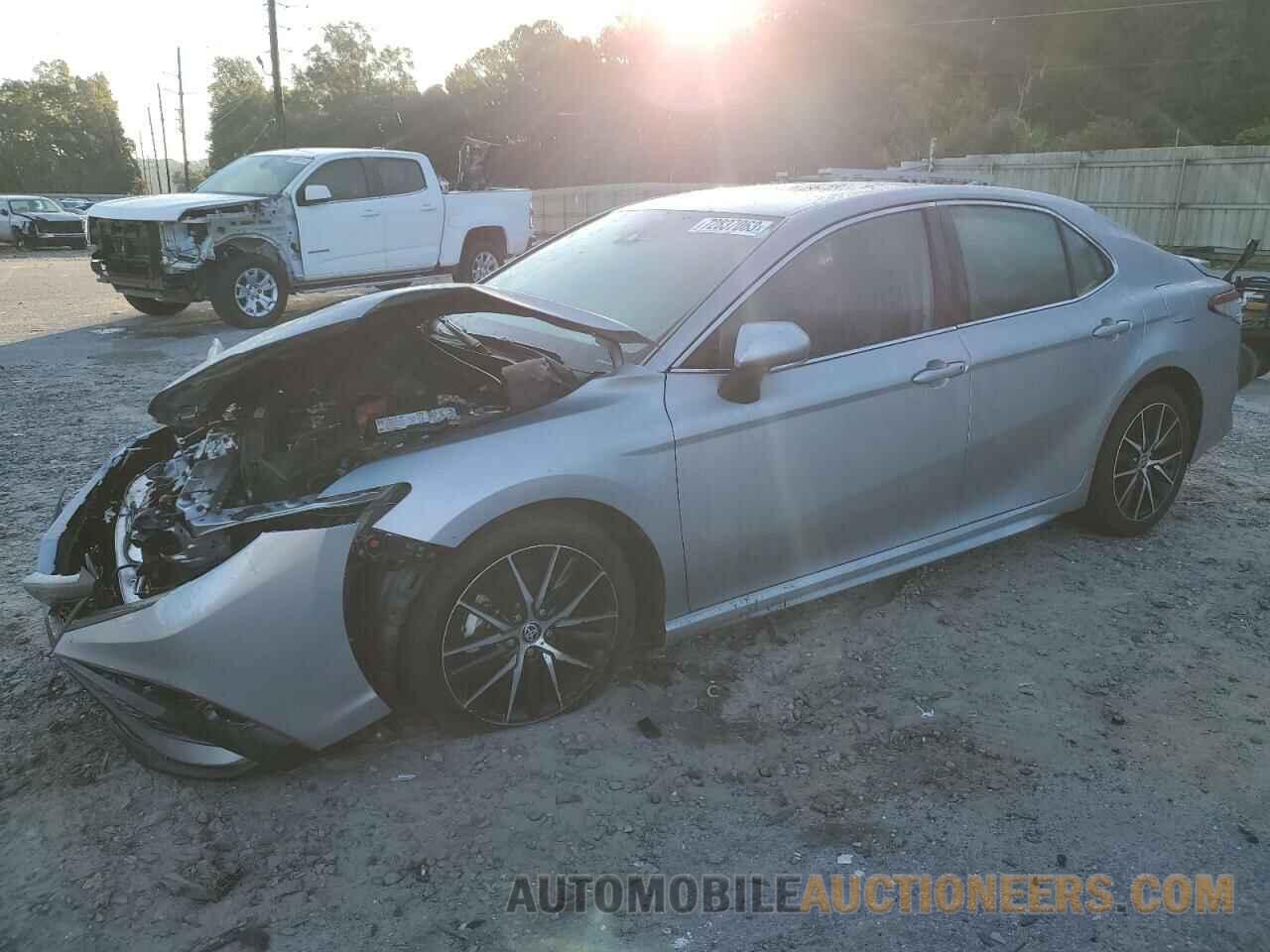 4T1G11AK0NU066075 TOYOTA CAMRY 2022