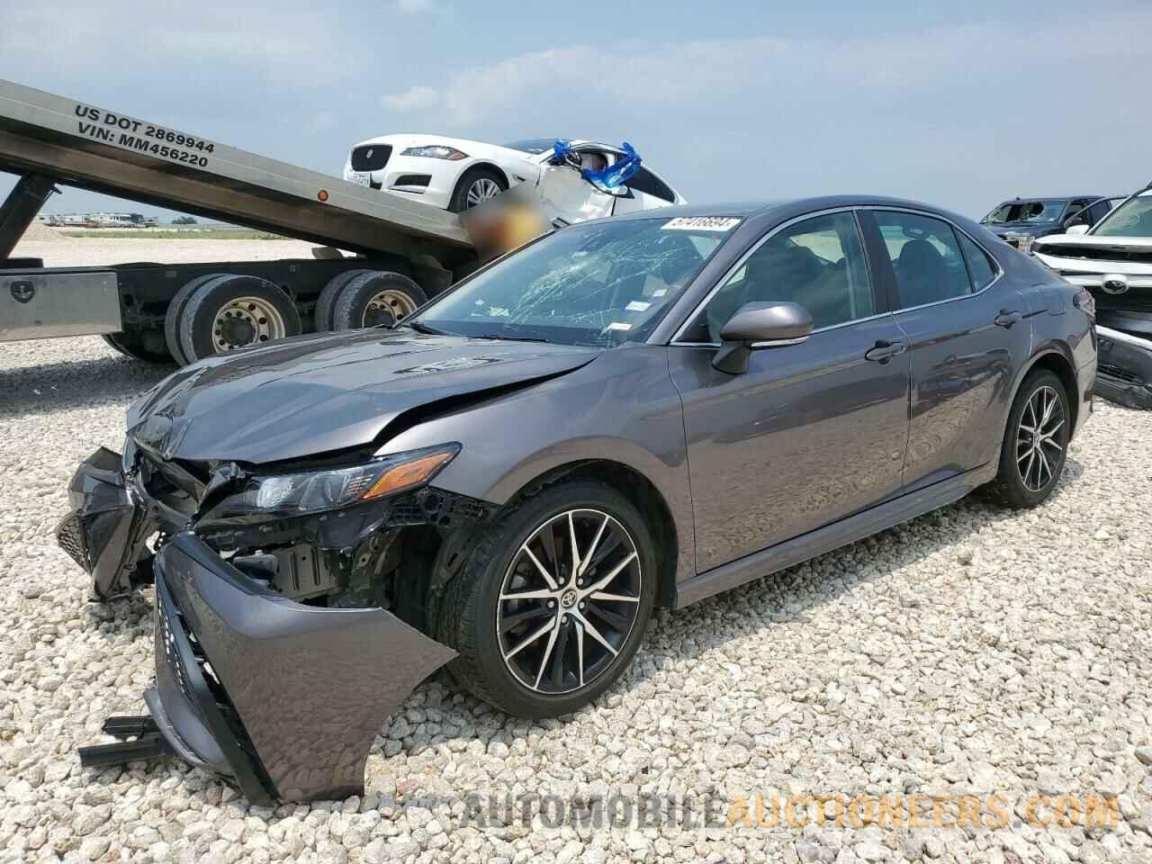 4T1G11AK0NU066299 TOYOTA CAMRY 2022