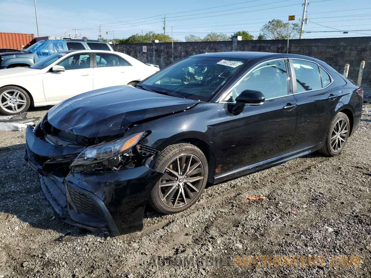 4T1G11AK0NU627522 TOYOTA CAMRY 2022