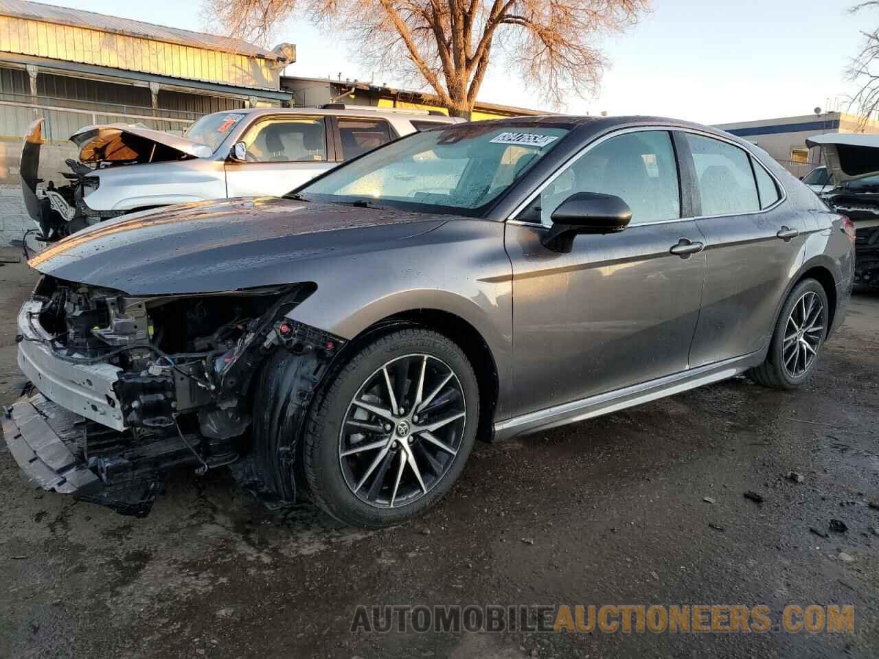 4T1G11AK0NU629173 TOYOTA CAMRY 2022