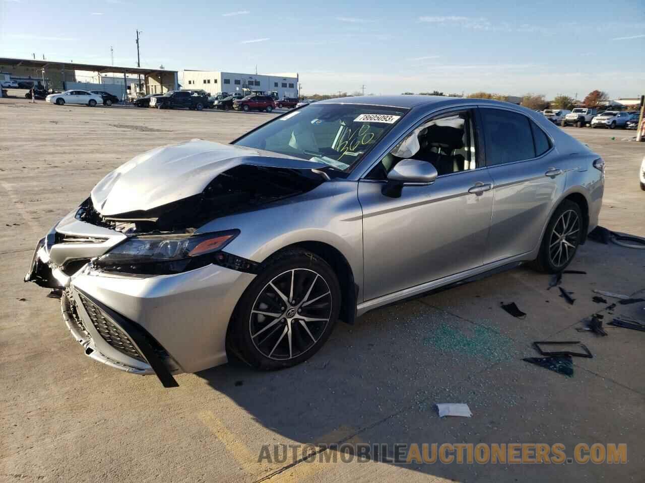 4T1G11AK0NU639749 TOYOTA CAMRY 2022