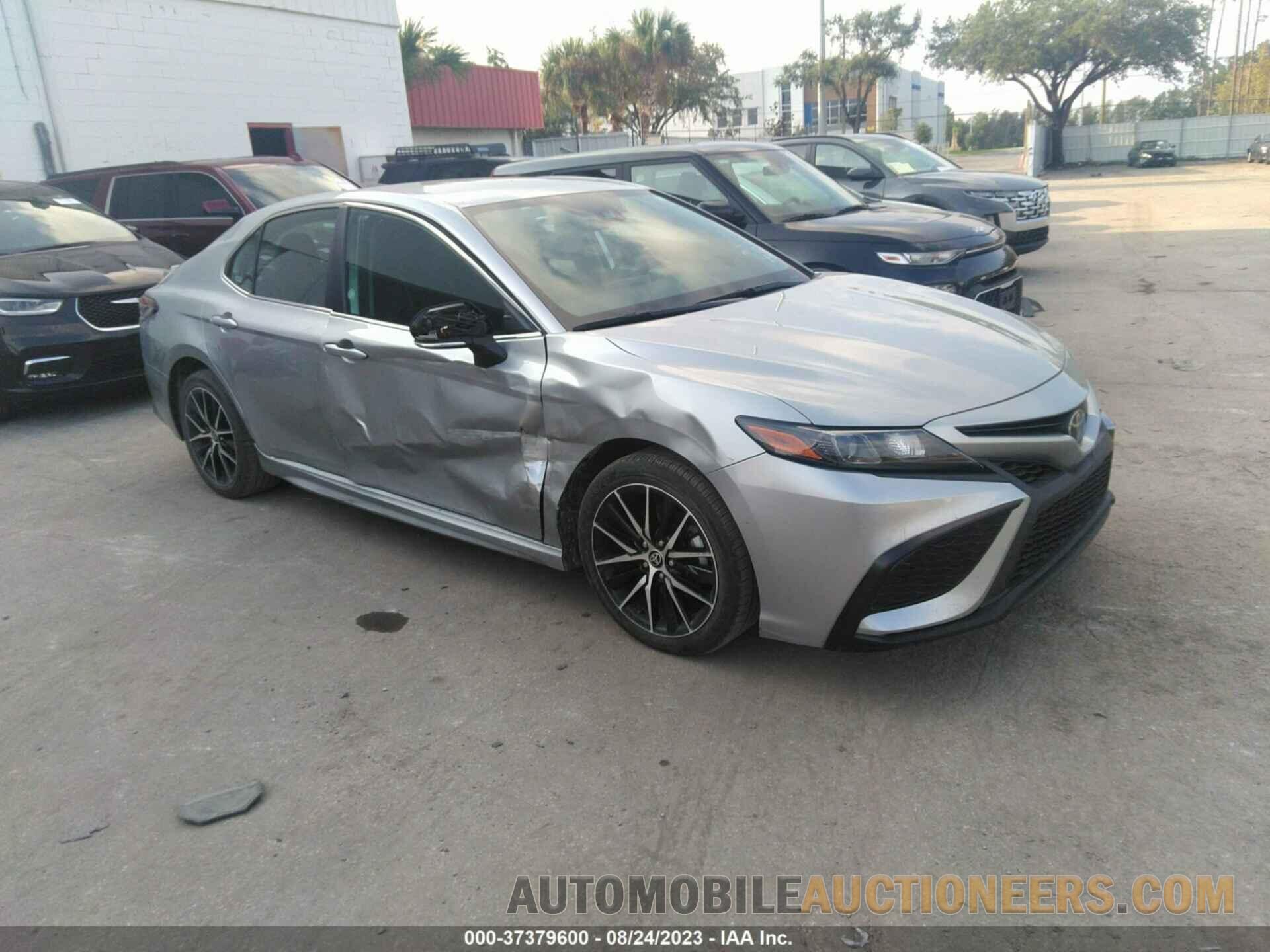 4T1G11AK0NU639928 TOYOTA CAMRY 2022