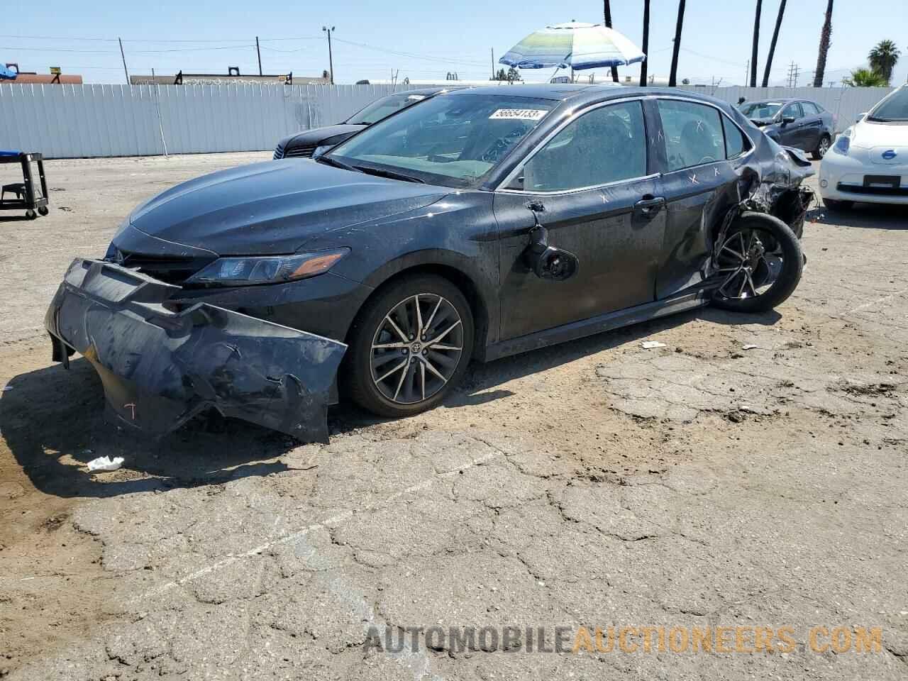 4T1G11AK0NU646443 TOYOTA CAMRY 2022