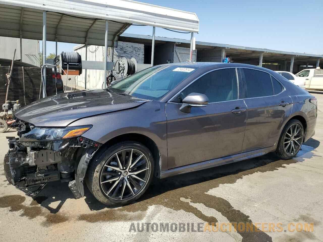 4T1G11AK0NU654137 TOYOTA CAMRY 2022