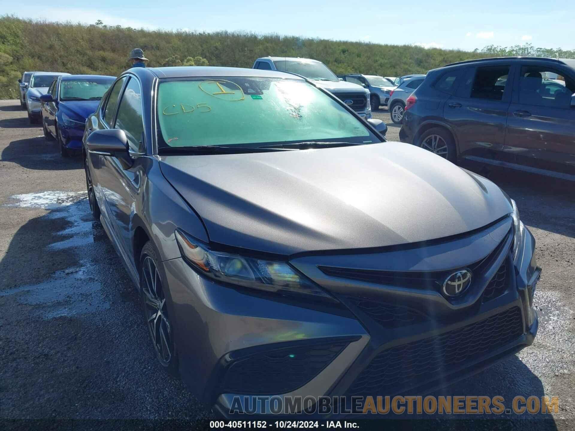 4T1G11AK0NU656860 TOYOTA CAMRY 2022