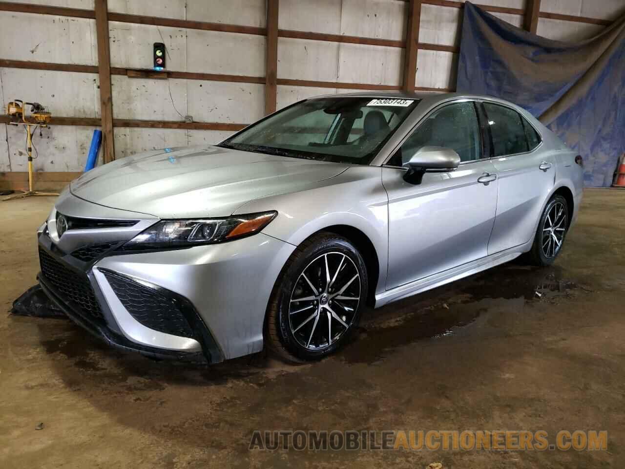 4T1G11AK0NU664571 TOYOTA CAMRY 2022