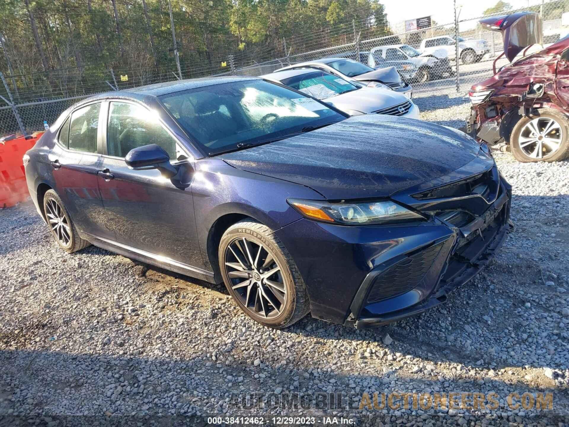 4T1G11AK0NU677580 TOYOTA CAMRY 2022