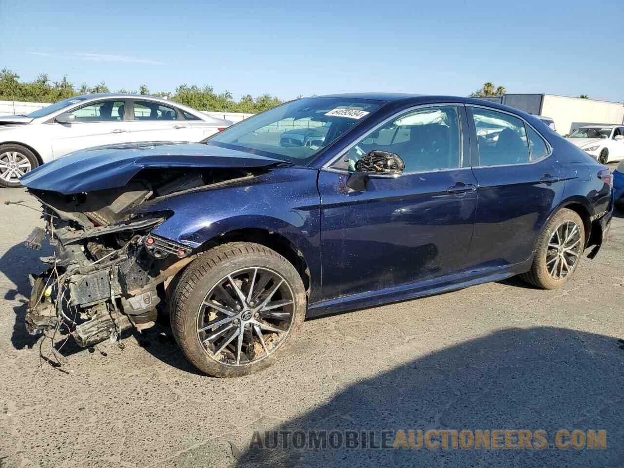 4T1G11AK0NU684643 TOYOTA CAMRY 2022