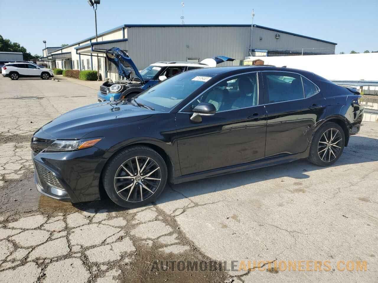 4T1G11AK0NU698994 TOYOTA CAMRY 2022