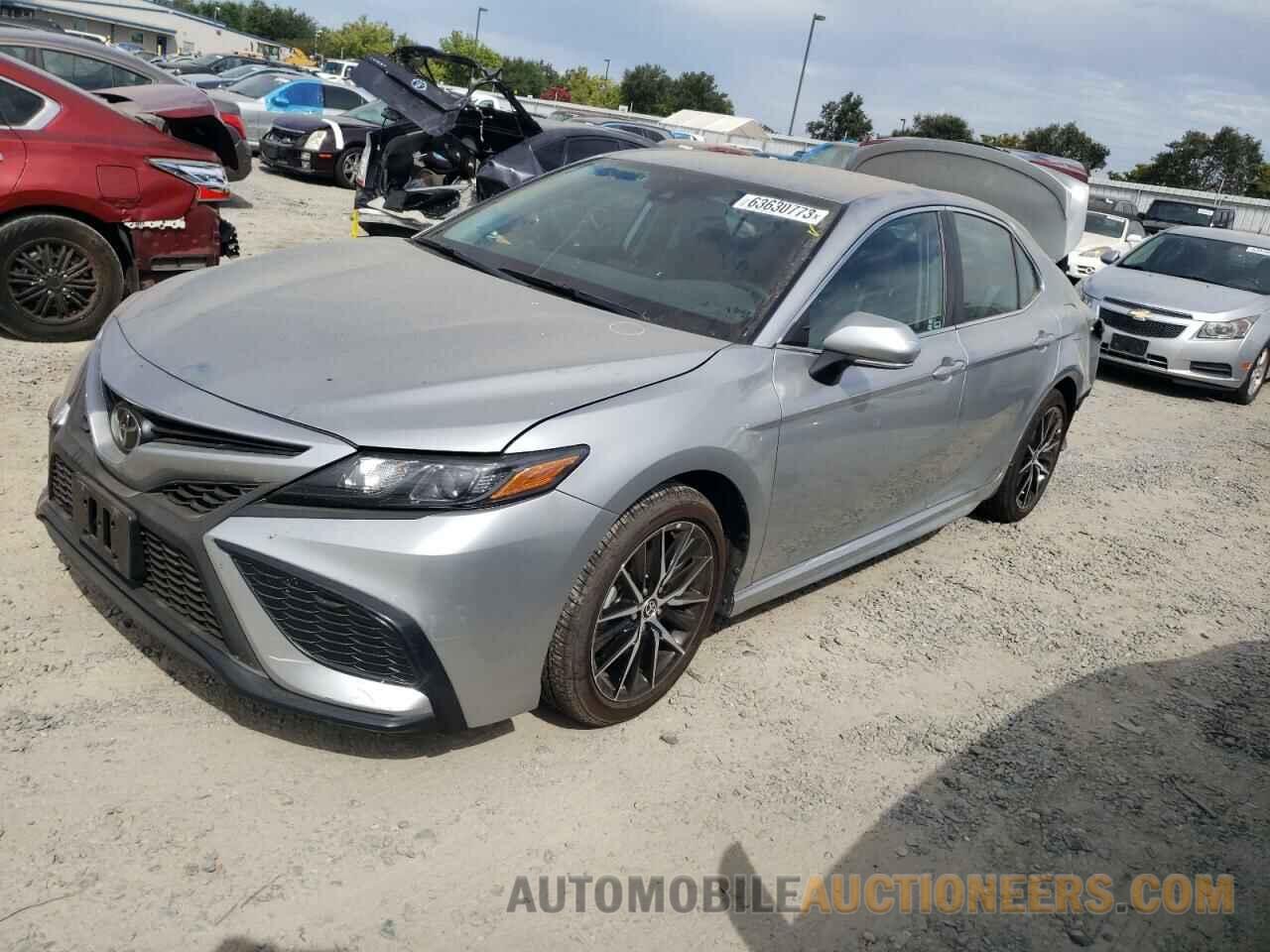 4T1G11AK0NU712070 TOYOTA CAMRY 2022