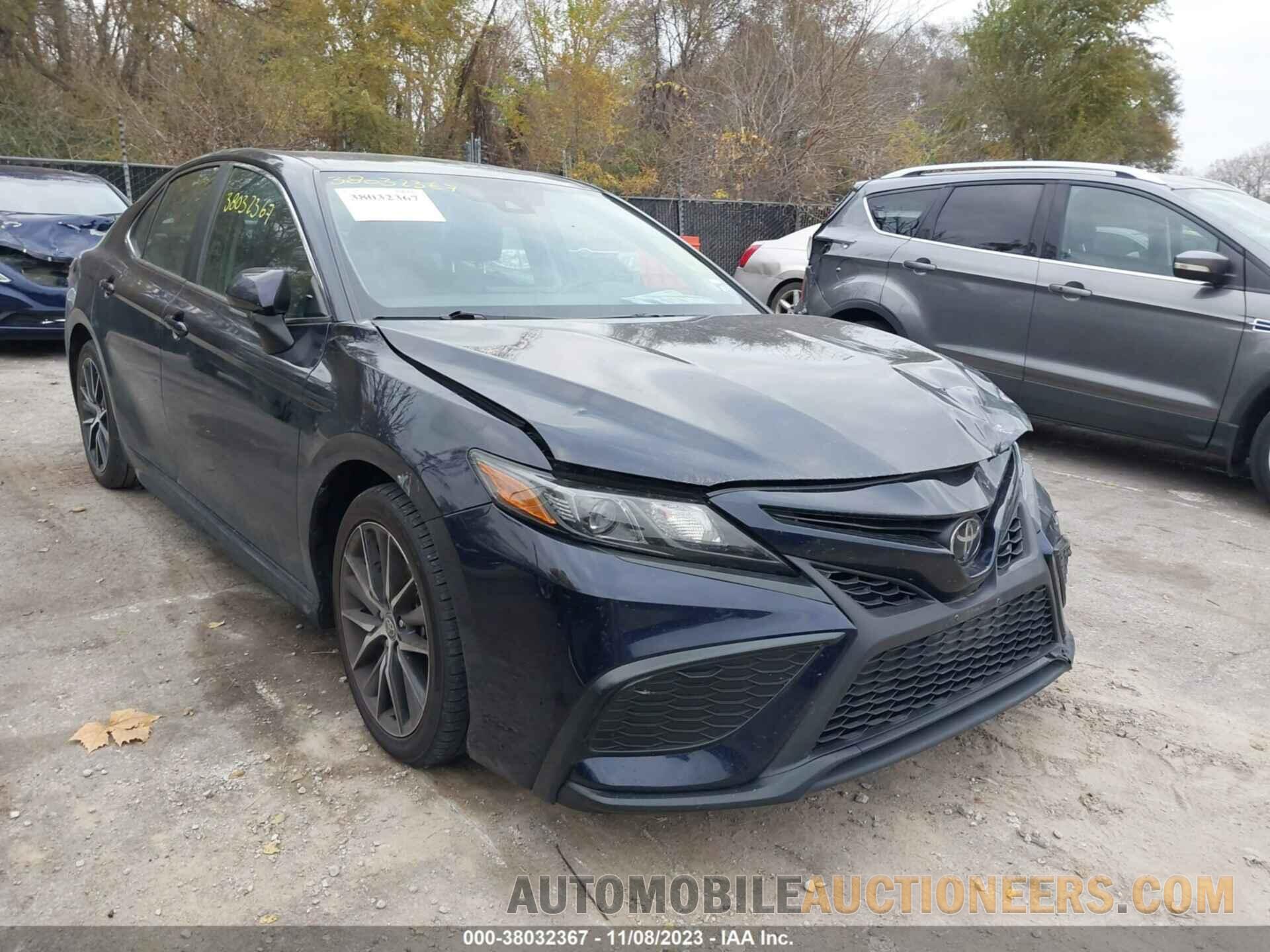 4T1G11AK0NU713235 TOYOTA CAMRY 2022