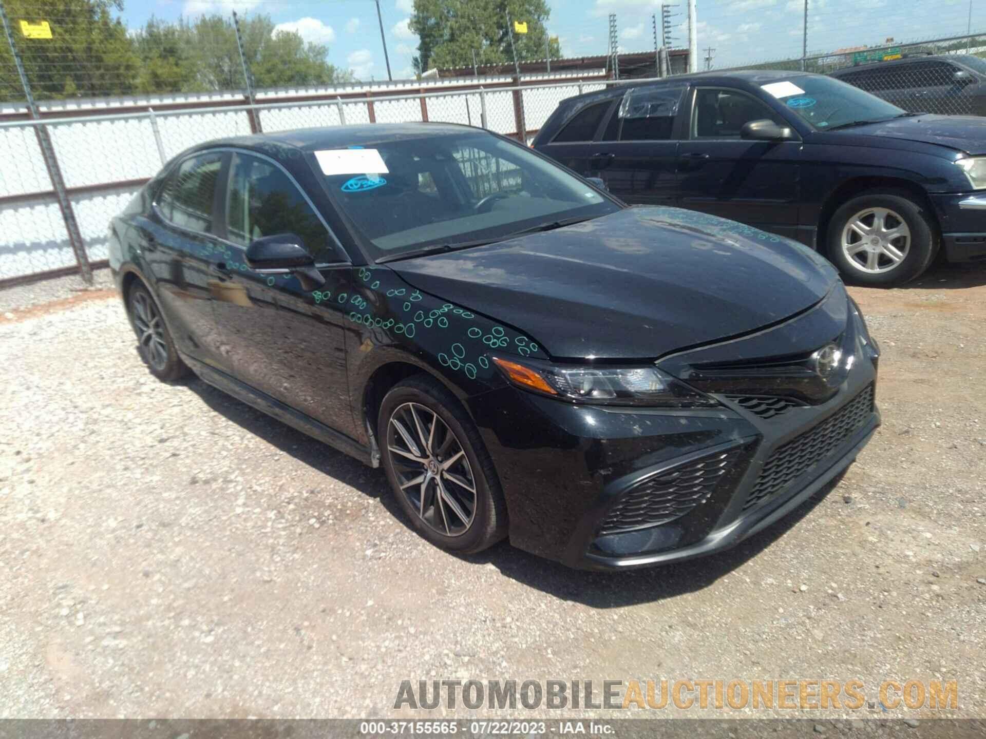 4T1G11AK0NU713834 TOYOTA CAMRY 2022