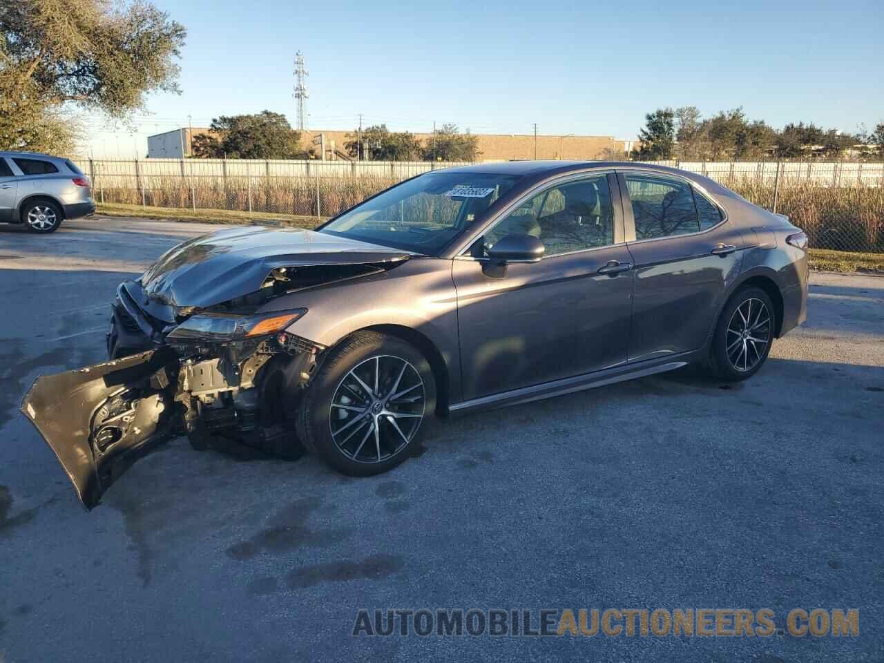 4T1G11AK0PU739112 TOYOTA CAMRY 2023