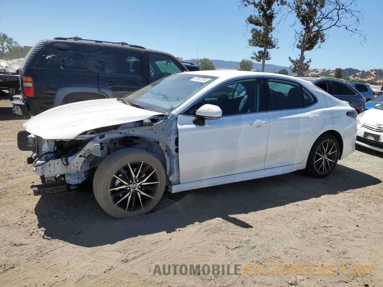 4T1G11AK0PU813189 TOYOTA CAMRY 2023