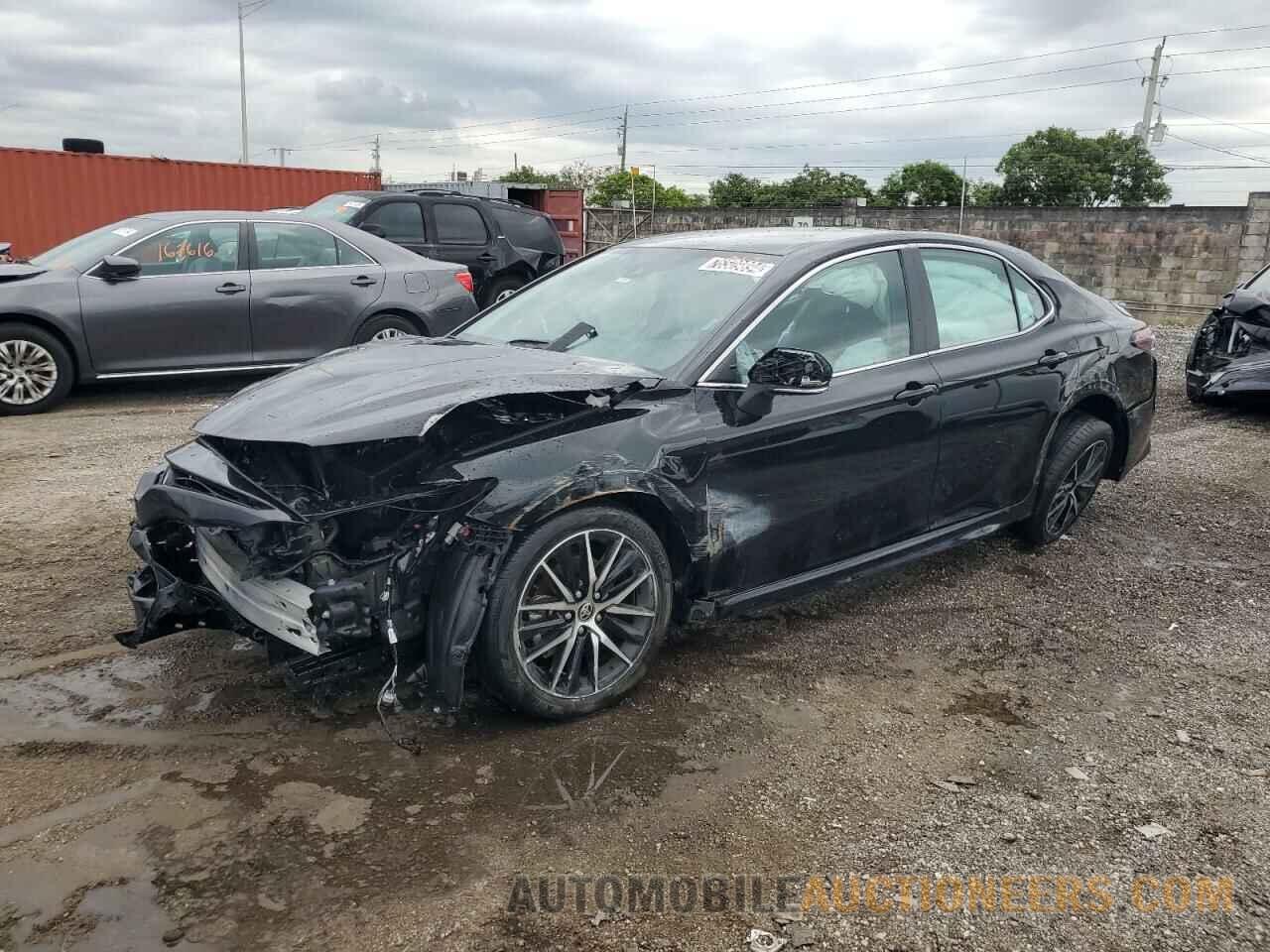 4T1G11AK0RU912680 TOYOTA CAMRY 2024