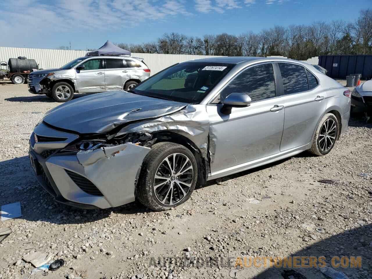 4T1G11AK1LU880877 TOYOTA CAMRY 2020