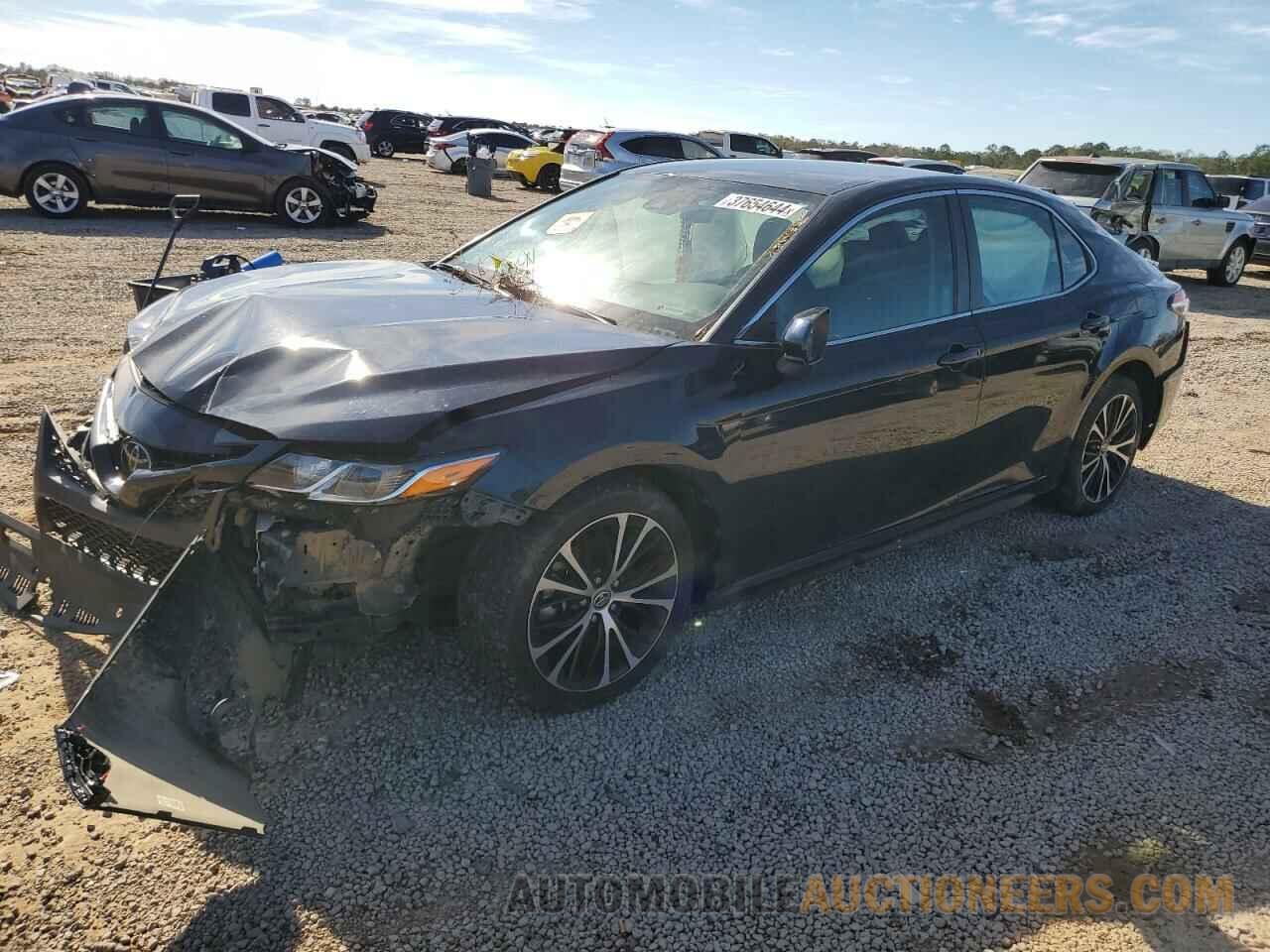 4T1G11AK1LU952256 TOYOTA CAMRY 2020