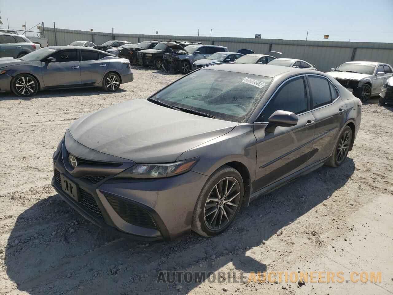 4T1G11AK1MU406574 TOYOTA CAMRY 2021