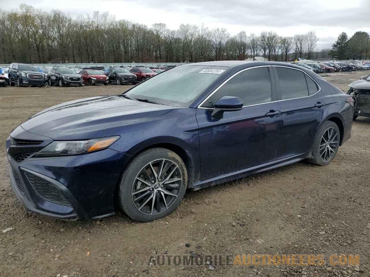 4T1G11AK1MU412746 TOYOTA CAMRY 2021