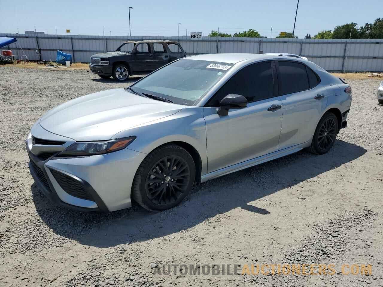 4T1G11AK1MU415386 TOYOTA CAMRY 2021