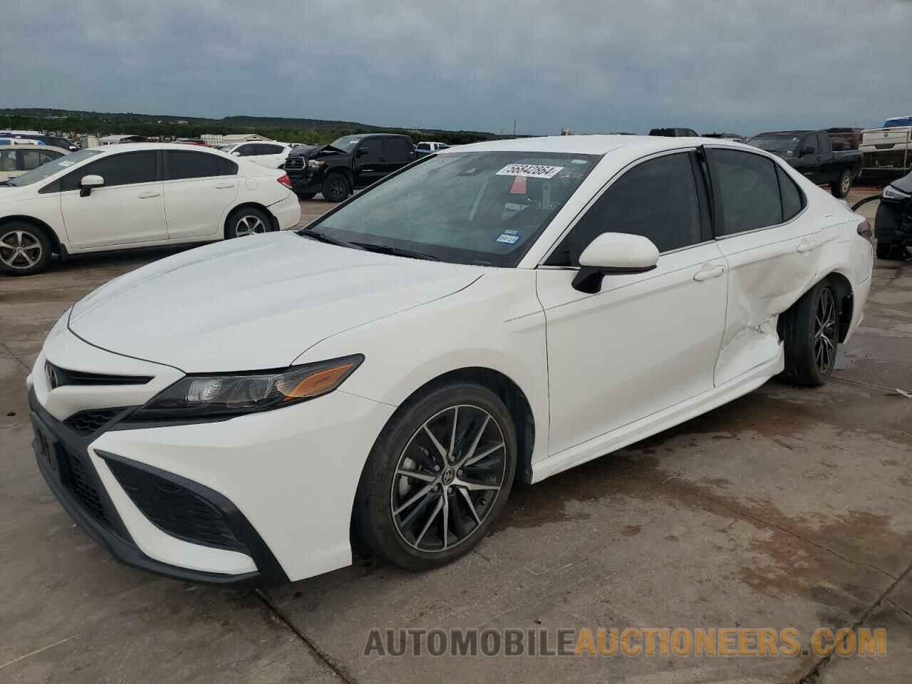 4T1G11AK1MU433208 TOYOTA CAMRY 2021