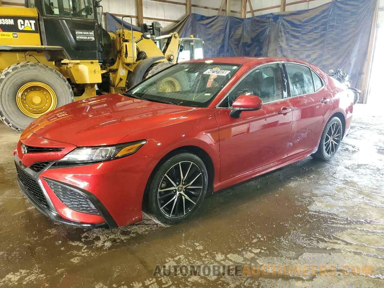 4T1G11AK1MU434763 TOYOTA CAMRY 2021