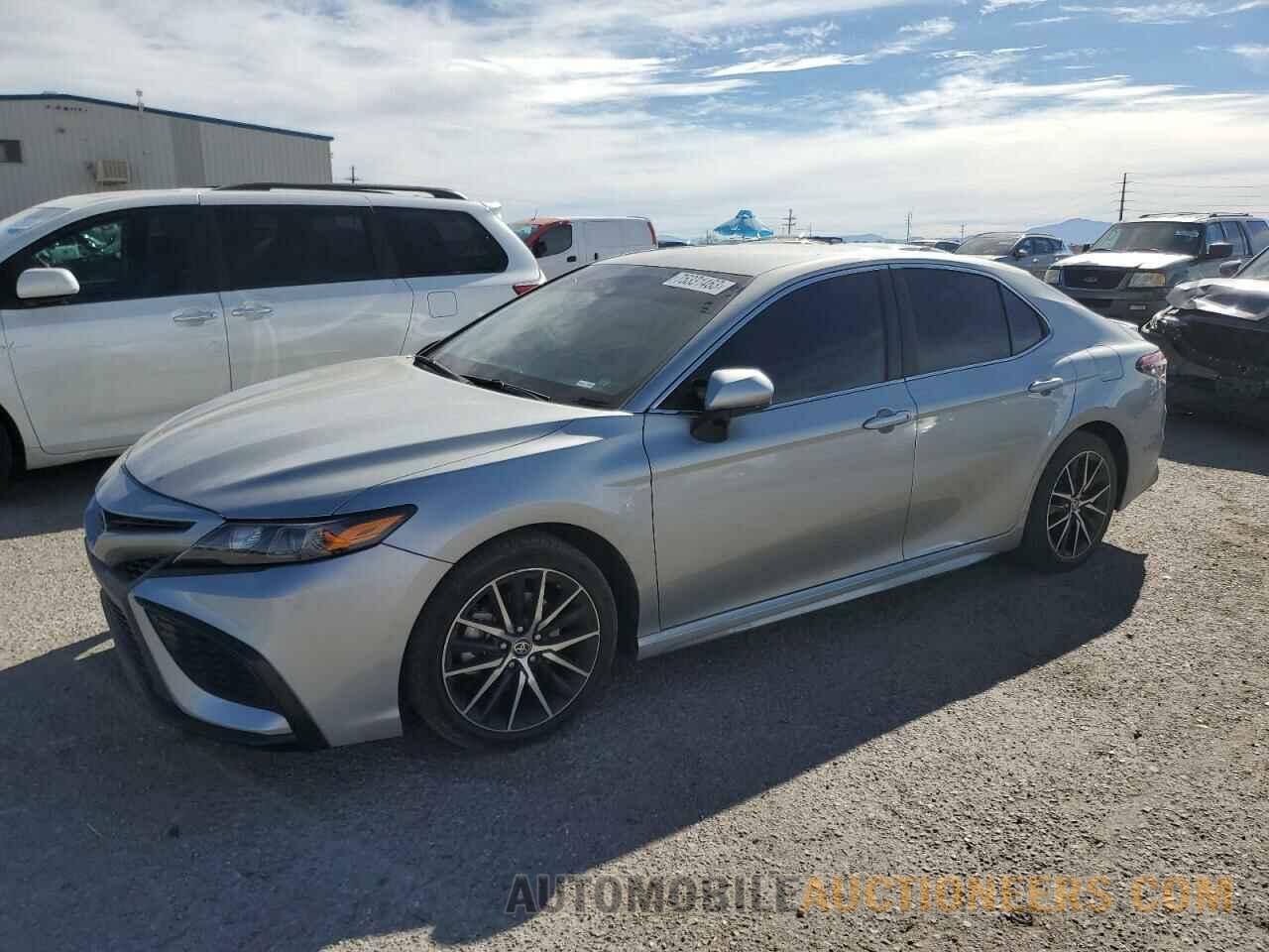 4T1G11AK1MU436870 TOYOTA CAMRY 2021