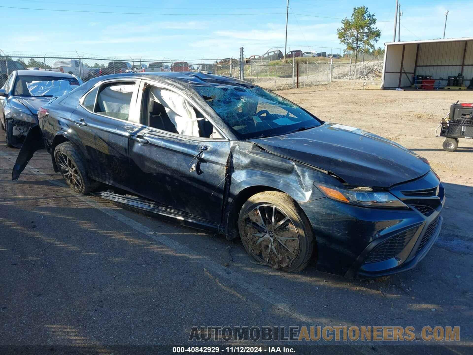 4T1G11AK1MU491710 TOYOTA CAMRY 2021