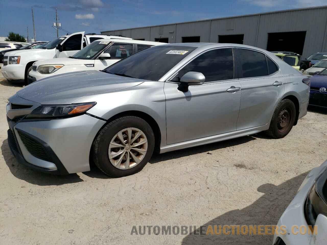 4T1G11AK1MU514905 TOYOTA CAMRY 2021