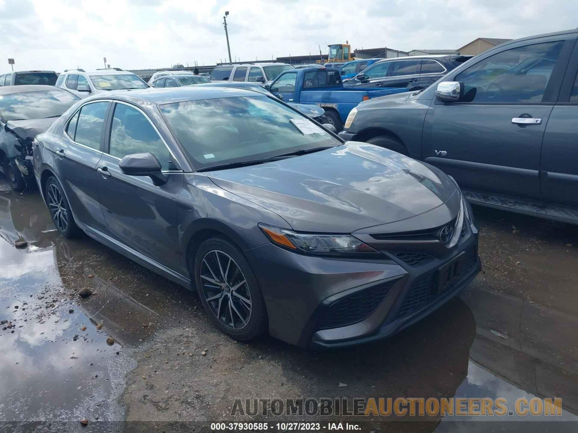 4T1G11AK1MU531400 TOYOTA CAMRY 2021