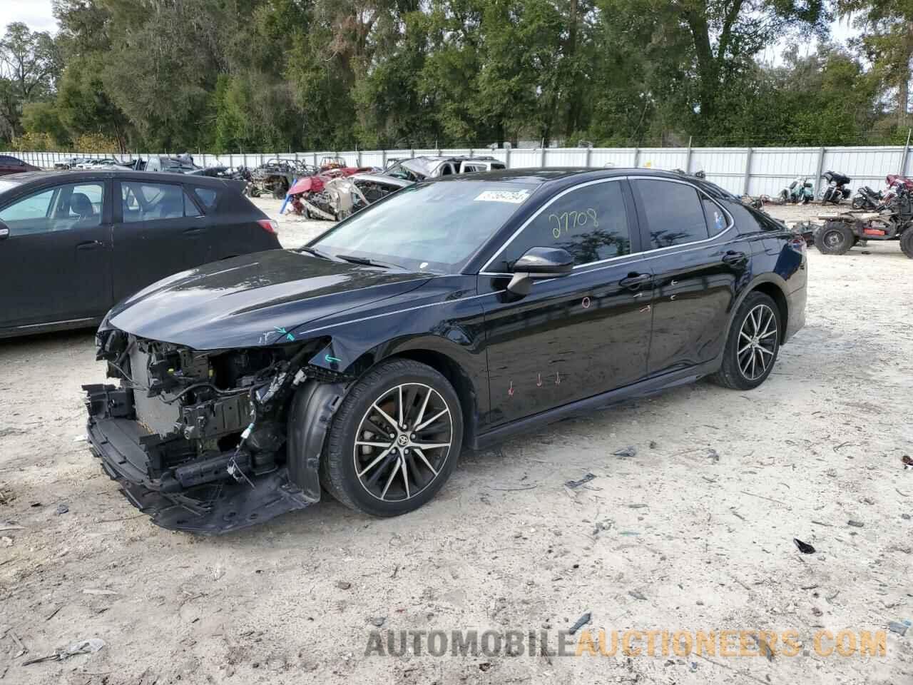 4T1G11AK1MU535401 TOYOTA CAMRY 2021