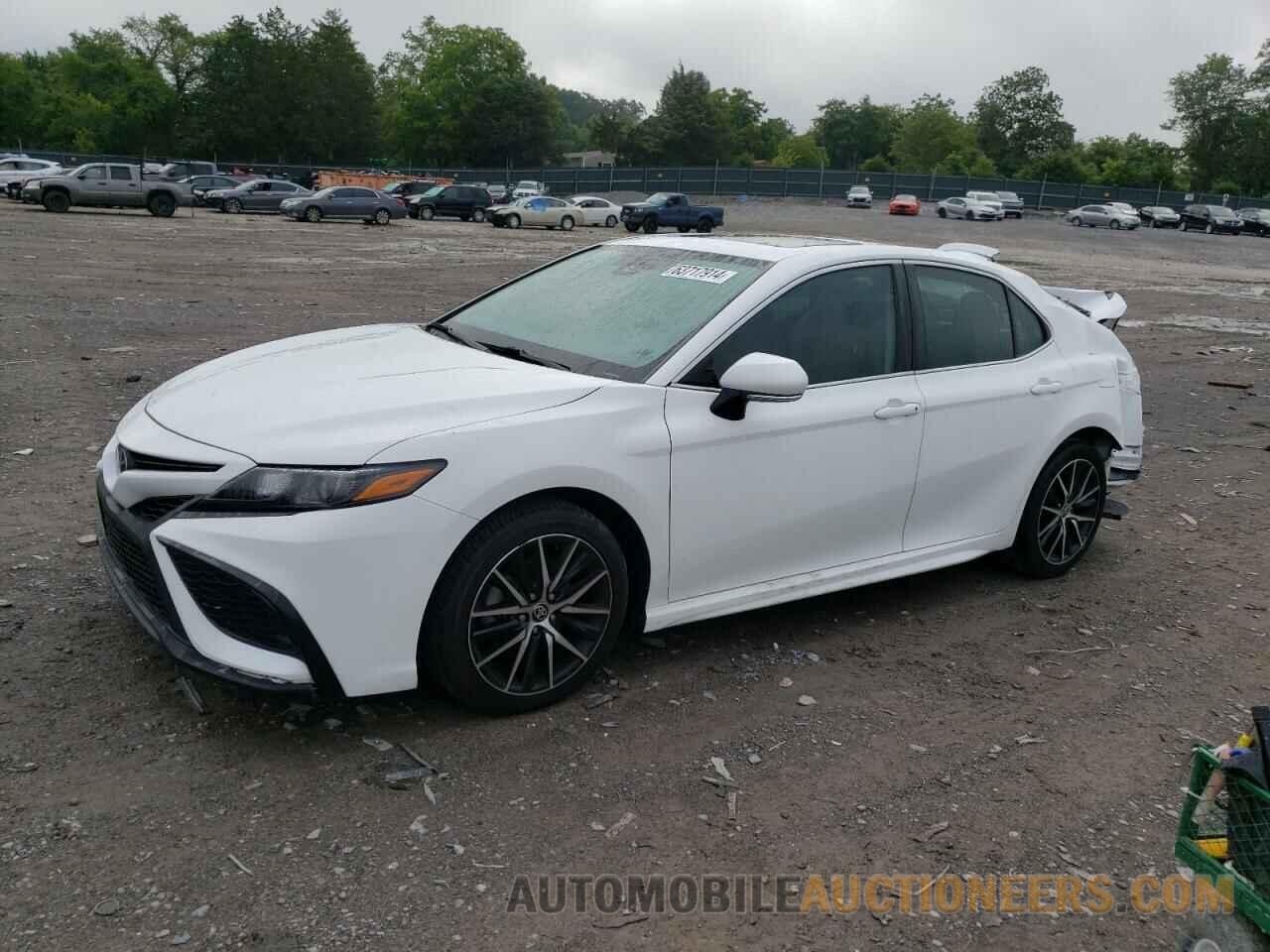 4T1G11AK1MU536595 TOYOTA CAMRY 2021