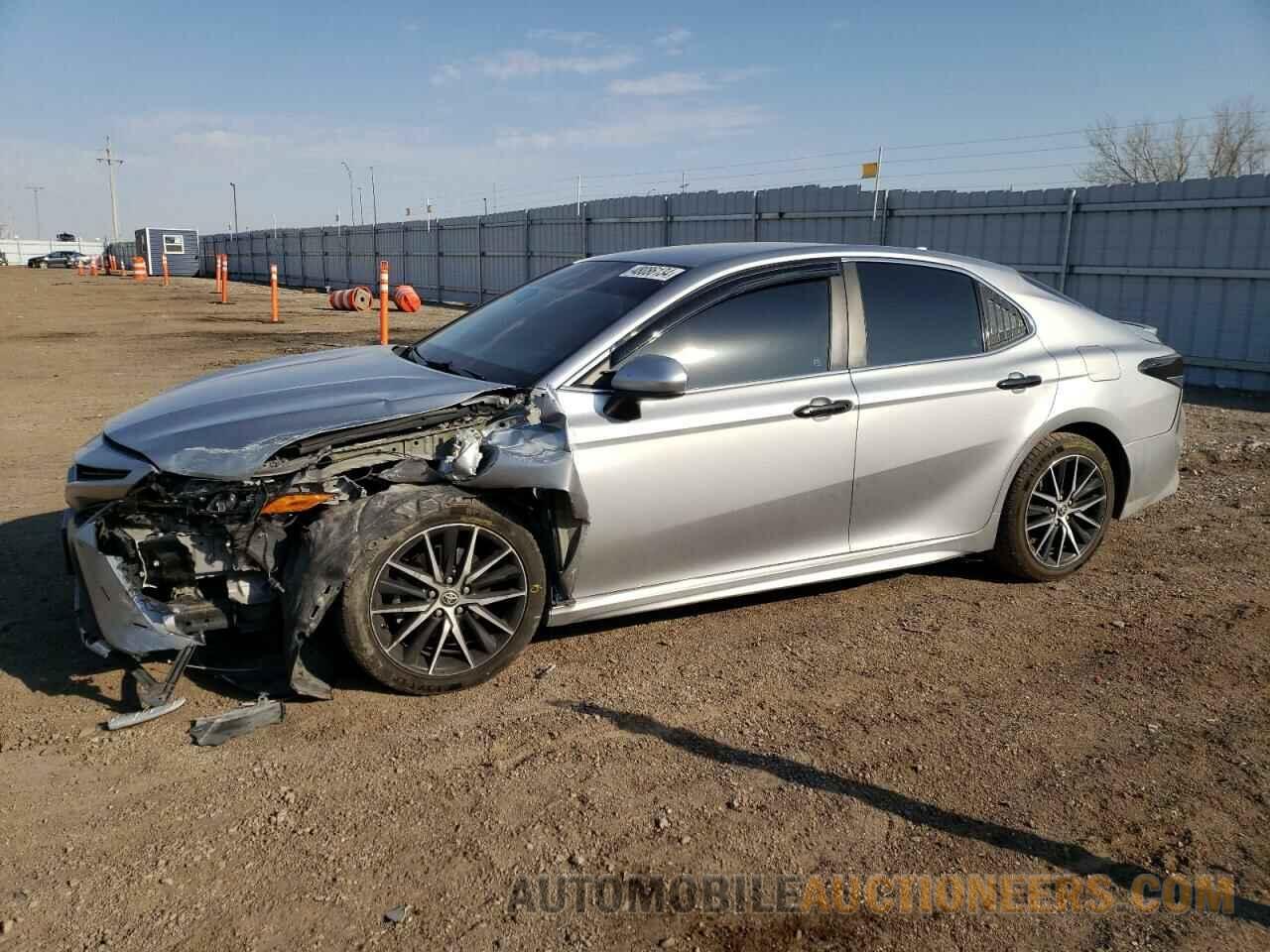 4T1G11AK1MU556278 TOYOTA CAMRY 2021