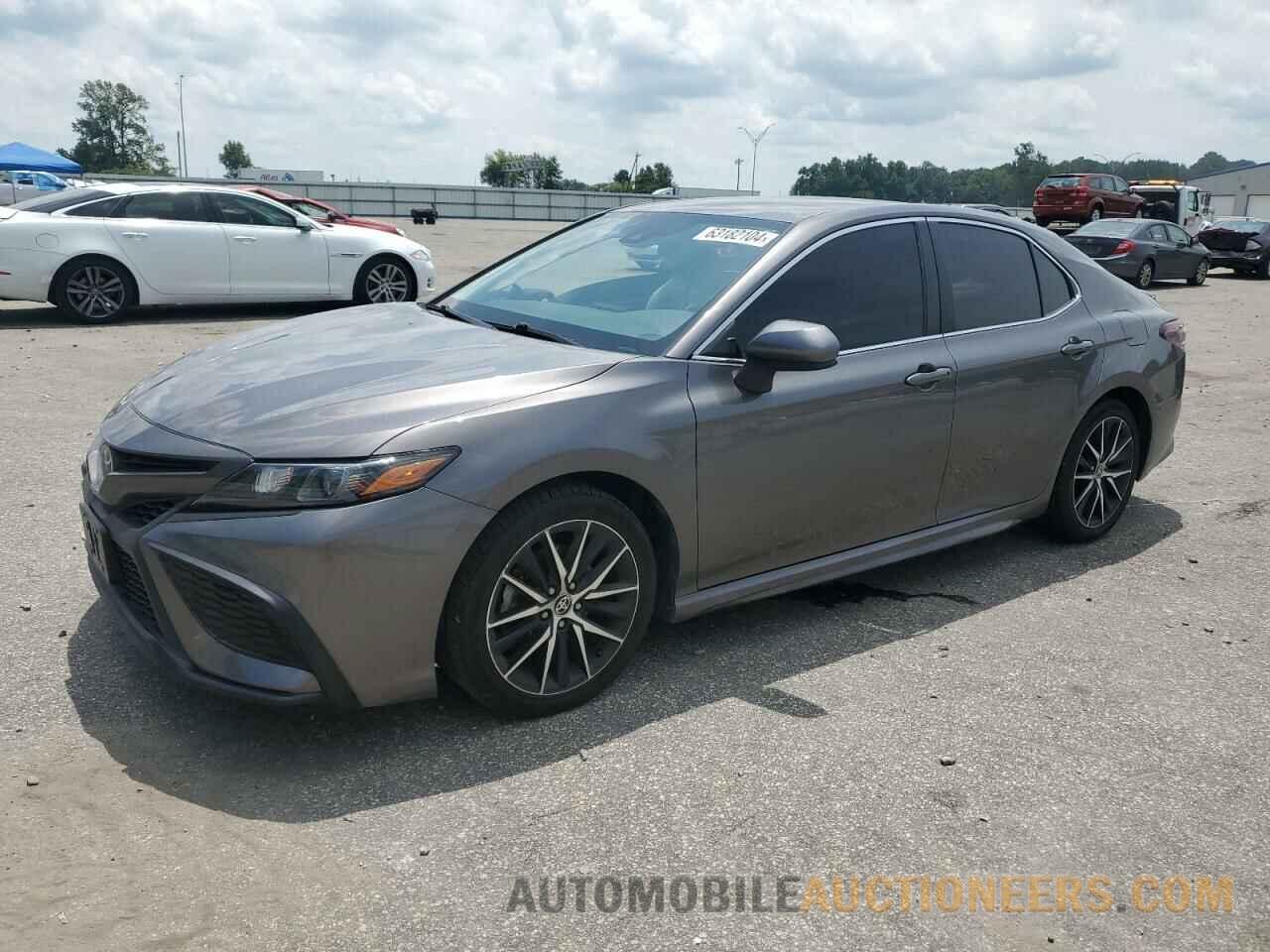 4T1G11AK1MU563473 TOYOTA CAMRY 2021