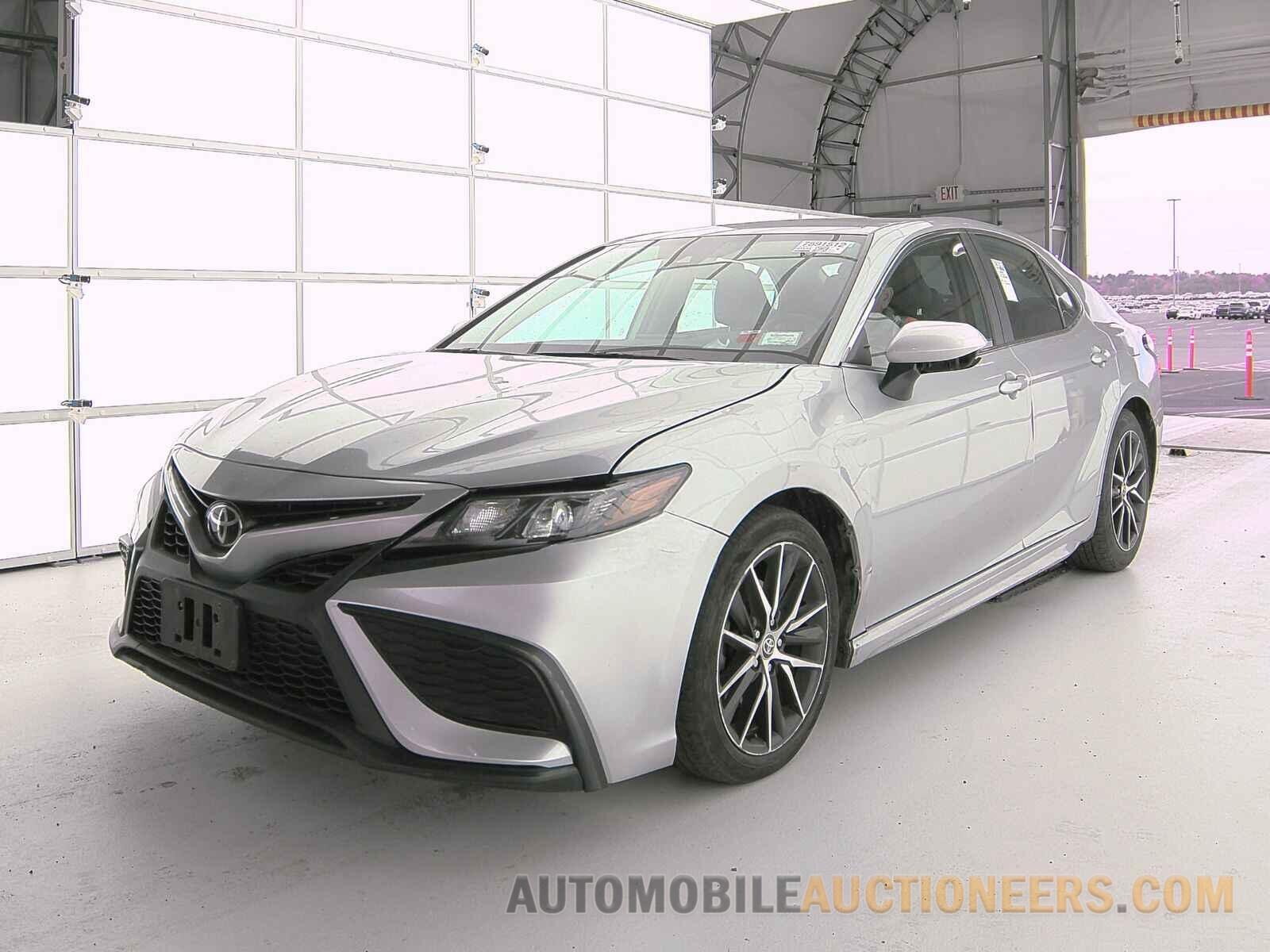 4T1G11AK1MU566437 Toyota Camry 2021