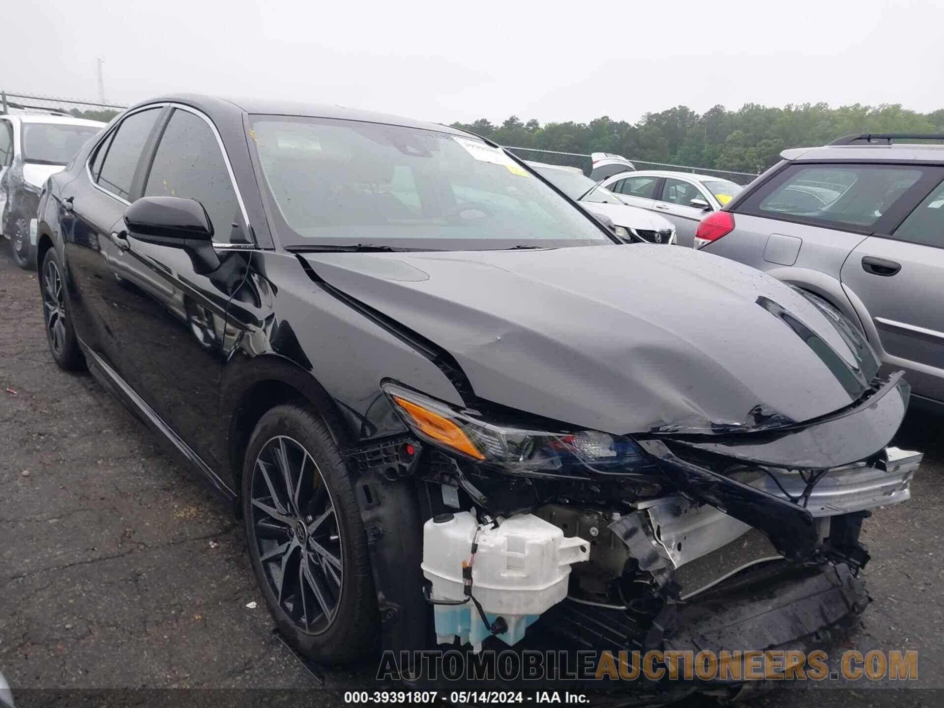 4T1G11AK1MU574764 TOYOTA CAMRY 2021